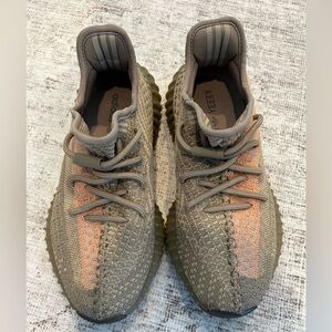 adidas Yeezy Boost 350 V2